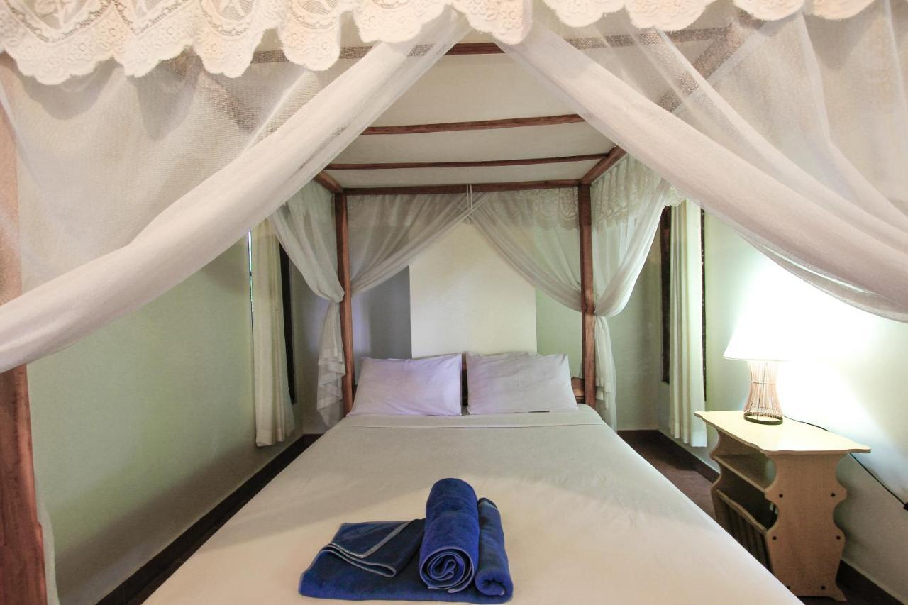 Ganesha Amed Hotell Eksteriør bilde